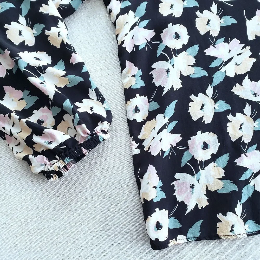 Philosophy Top Womens L Blue Floral Tie Neck Blouse Cottagecore Preppy Boho Twee